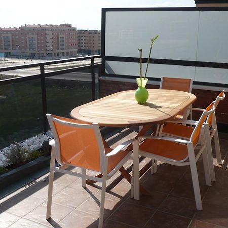 Atico, Piscina, Ac, Wi-Fi Y Parking Gratis, Gran Terraza, Vut 47-79 Apartment อาร์โรโย เด ลา เองกอมเมียนดา ภายนอก รูปภาพ